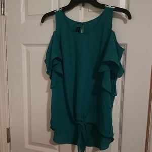 Stitch Fix Fortune and Ivy cold shoulder top